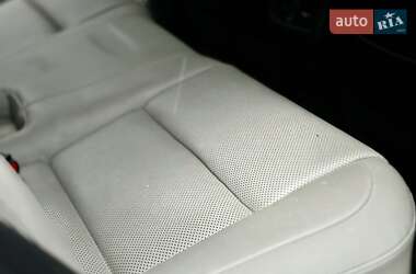 Седан Lexus ES 2017 в 