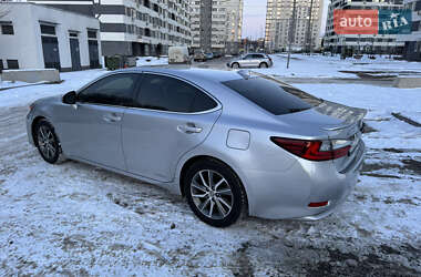 Седан Lexus ES 2017 в Харькове