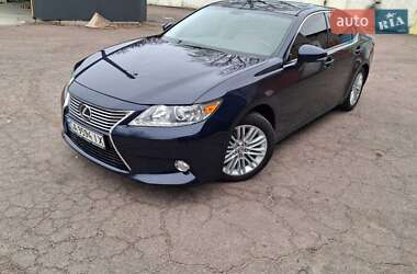 Седан Lexus ES 2013 в Черкассах