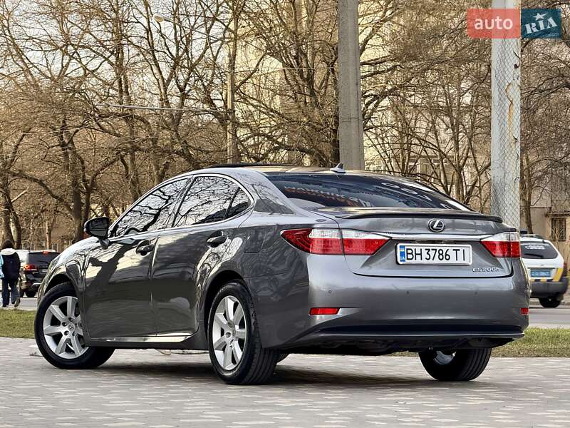 Седан Lexus ES 2013 в Одесі фото 88 Седан Lexus ES 2013 в Одесі