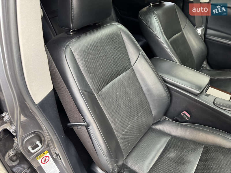 Седан Lexus ES 2013 в Одессе