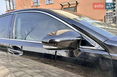 Седан Lexus ES 2013 в 