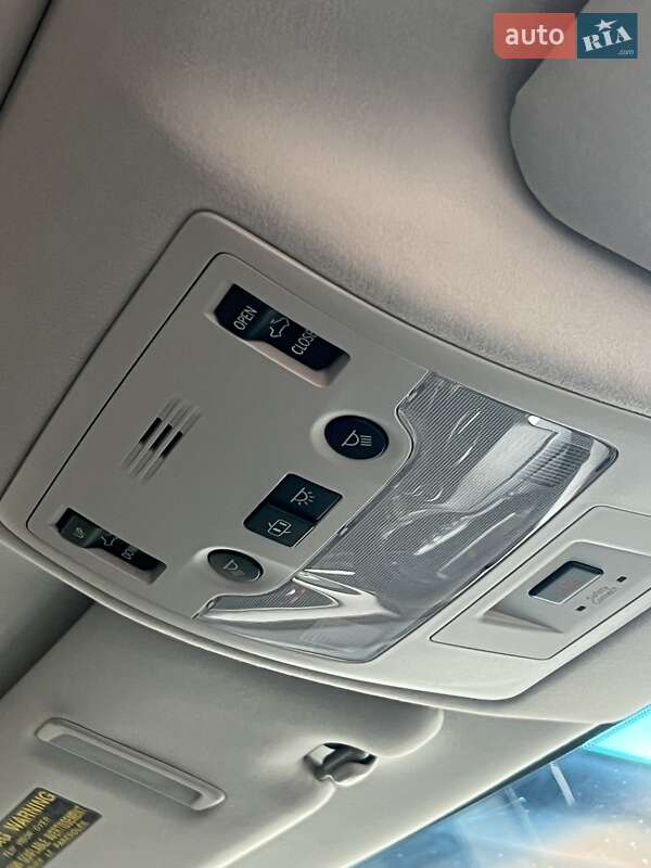 Седан Lexus ES 2014 в Киеве