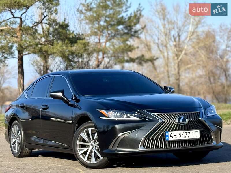 Lexus ES 2018