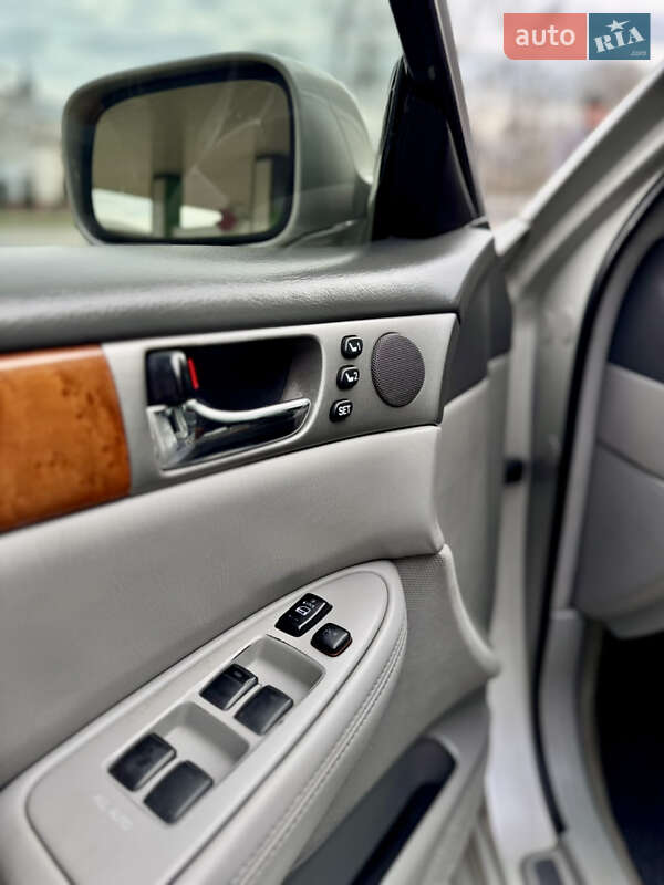 Седан Lexus ES 2005 в Киеве