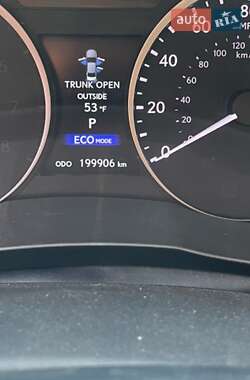 Седан Lexus ES 2014 в Дніпрі
