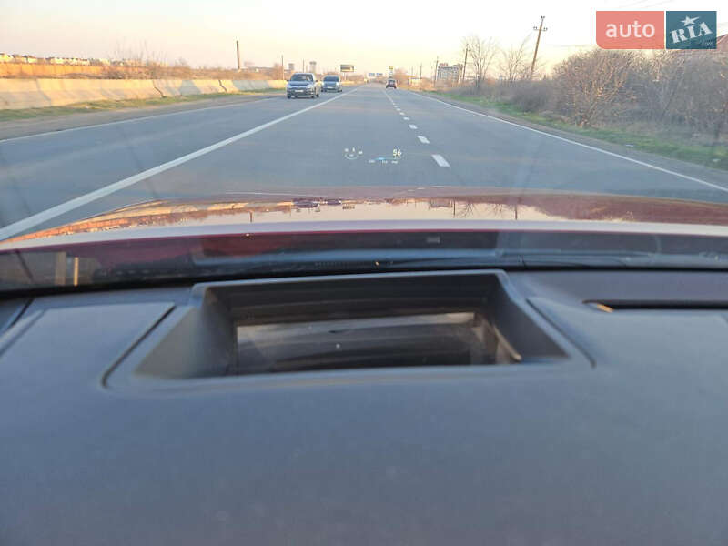 Седан Lexus ES 2018 в Одесі