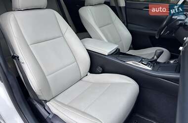 Седан Lexus ES 2018 в 