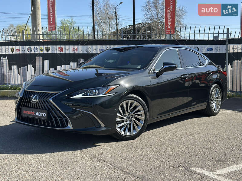 Седан Lexus ES 2023 в 