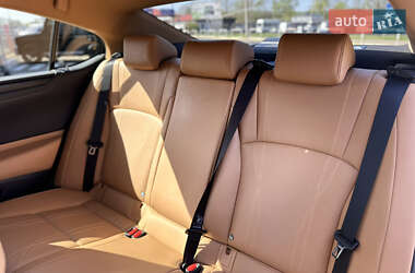 Седан Lexus ES 2023 в 