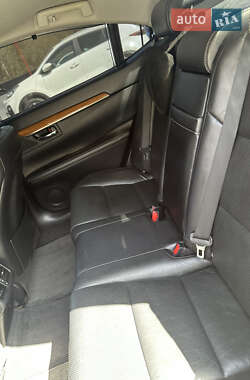 Седан Lexus ES 2012 в 