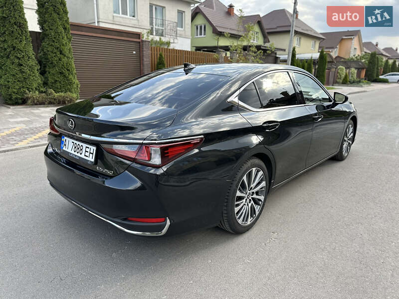 Седан Lexus ES 2021 в Киеве