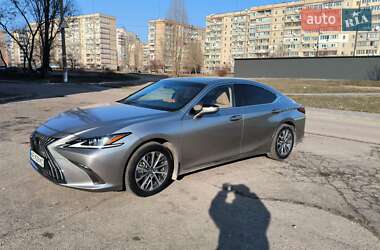 Седан Lexus ES 2022 в Кам'янському