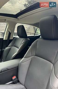 Седан Lexus ES 2020 в 