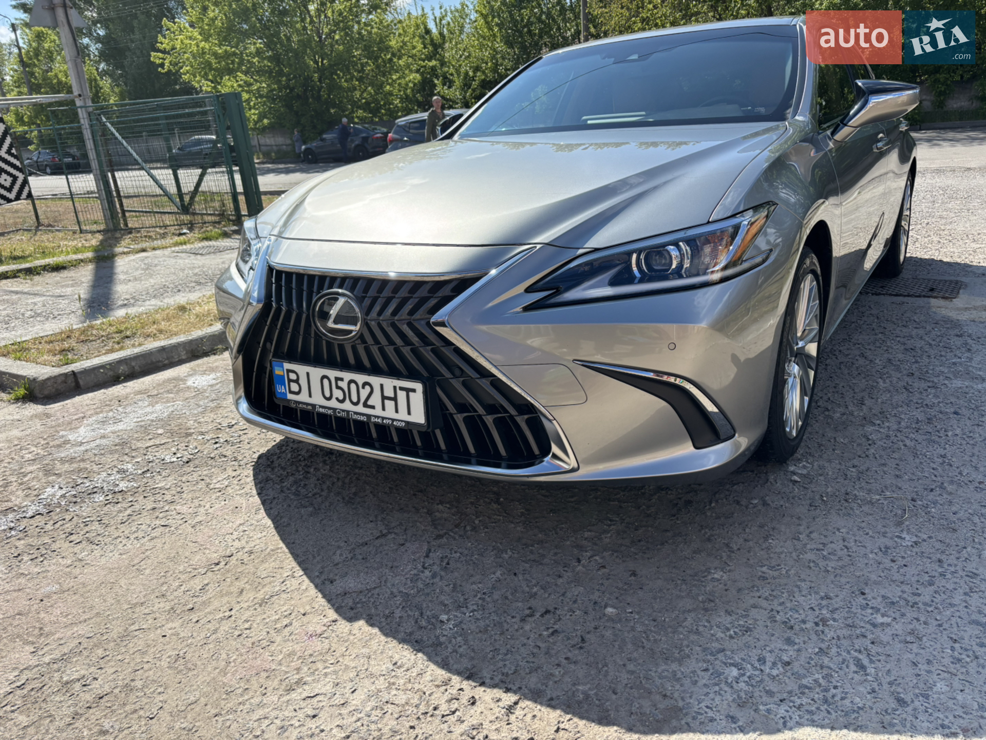 2022 Lexus ES - фото 1