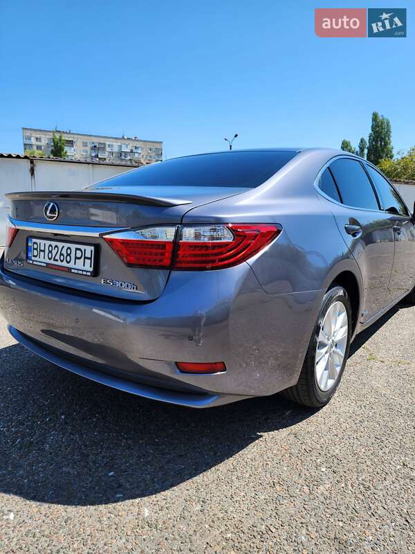 Седан Lexus ES 2013 в Одессе
