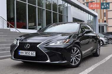 Седан Lexus ES 2023 в Одесі