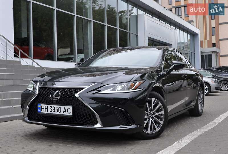 Lexus ES 2023