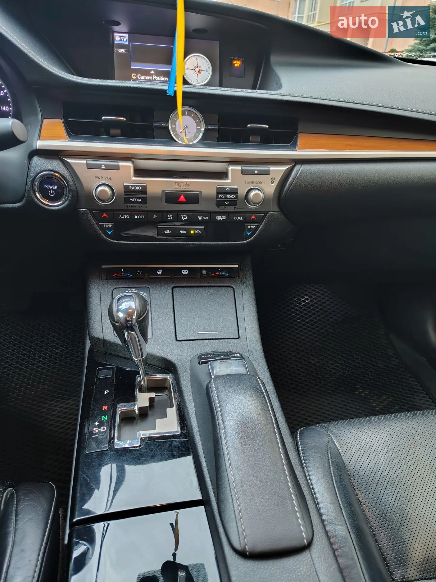 2012 Lexus ES - мініатюра 13
