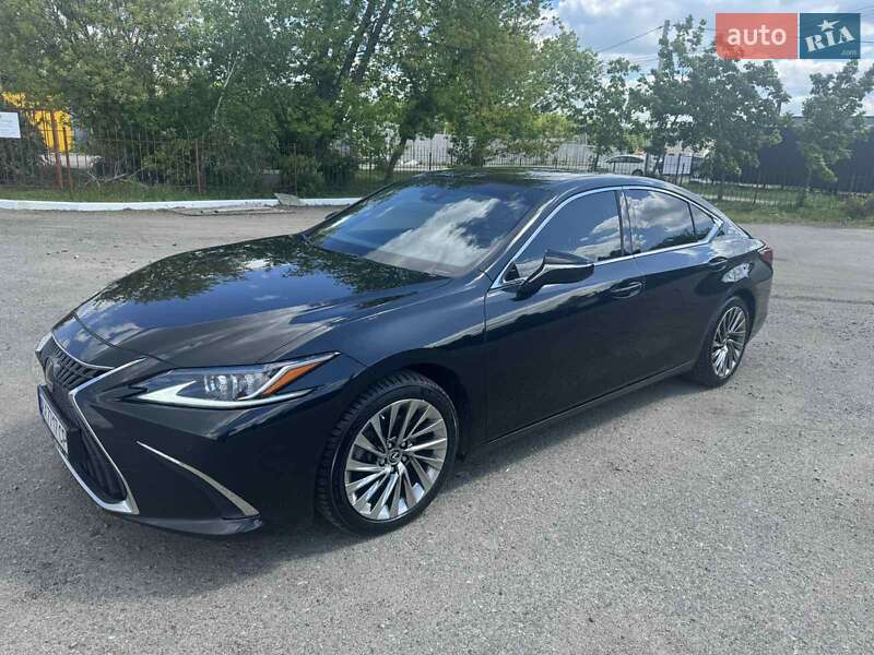 Седан Lexus ES 2022 в 