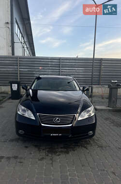 Седан Lexus ES 2007 в Львові