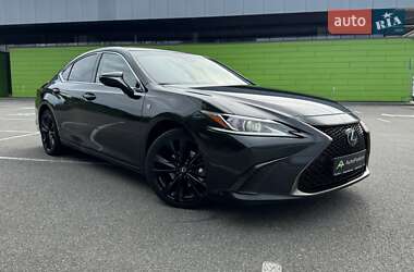 Седан Lexus ES 2023 в Киеве