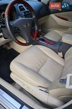 Седан Lexus ES 2007 в Ровно