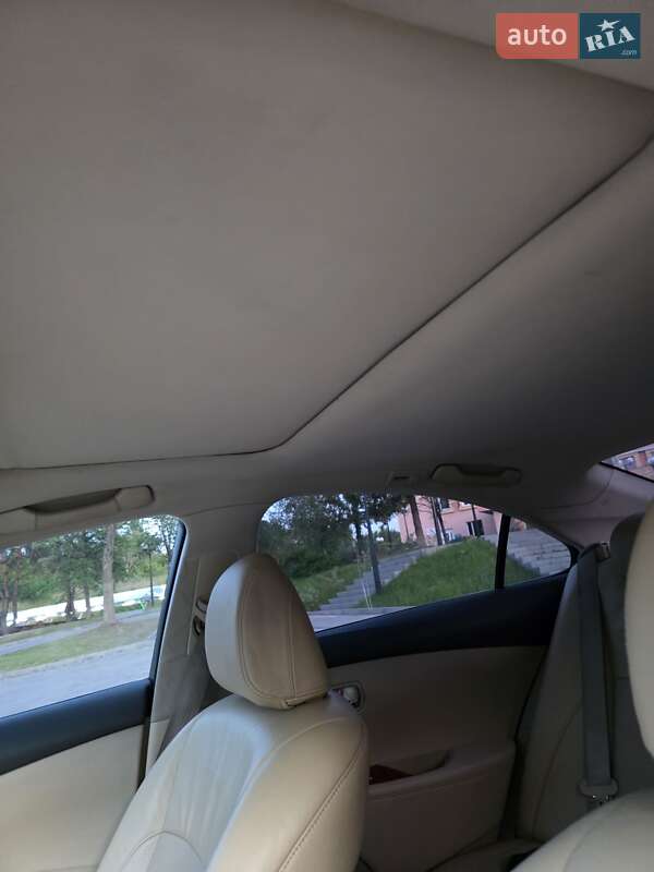 Седан Lexus ES 2007 в Ровно
