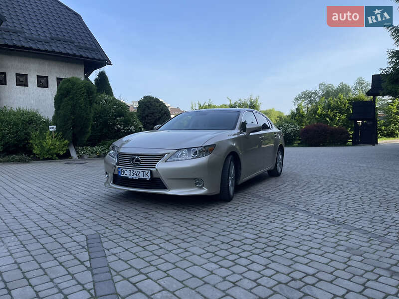 Седан Lexus ES 2012 в Львові фото 4 Седан Lexus ES 2012 в Львові