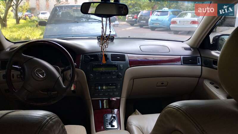 Седан Lexus ES 2005 в Житомире