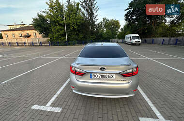Седан Lexus ES 2016 в 