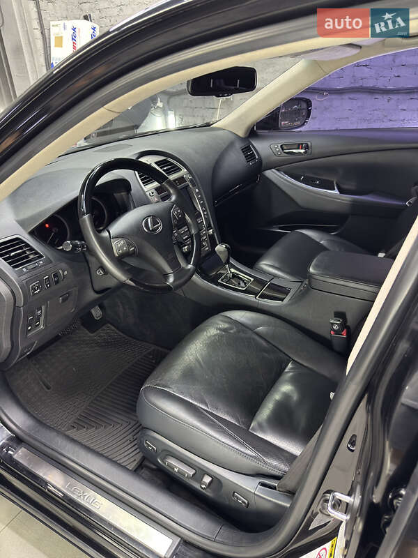 Седан Lexus ES 2008 в Запорожье