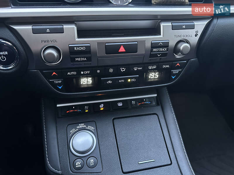 Седан Lexus ES 2015 в Дніпрі фото 24 Седан Lexus ES 2015 в Дніпрі