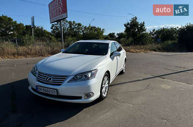 Седан Lexus ES 2012 в Одессе