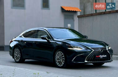 Седан Lexus ES 2022 в 