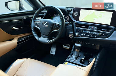 Седан Lexus ES 2022 в 