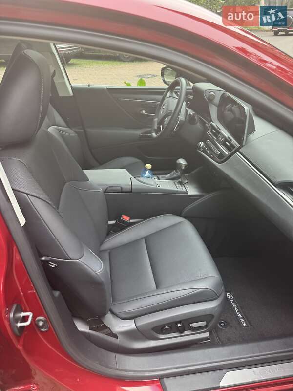 Седан Lexus ES 2022 в Киеве фото 81 Седан Lexus ES 2022 в Киеве