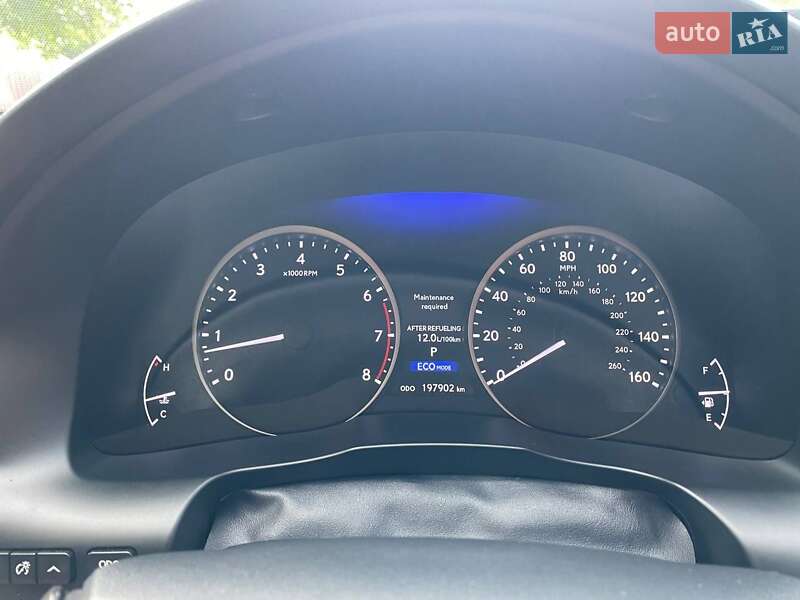 Седан Lexus ES 2014 в Киеве