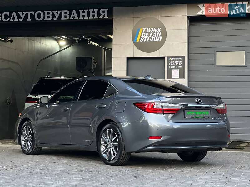 Седан Lexus ES 2016 в Одессе
