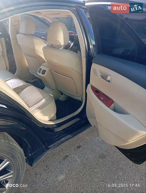 Седан Lexus ES 2008 в Каменском