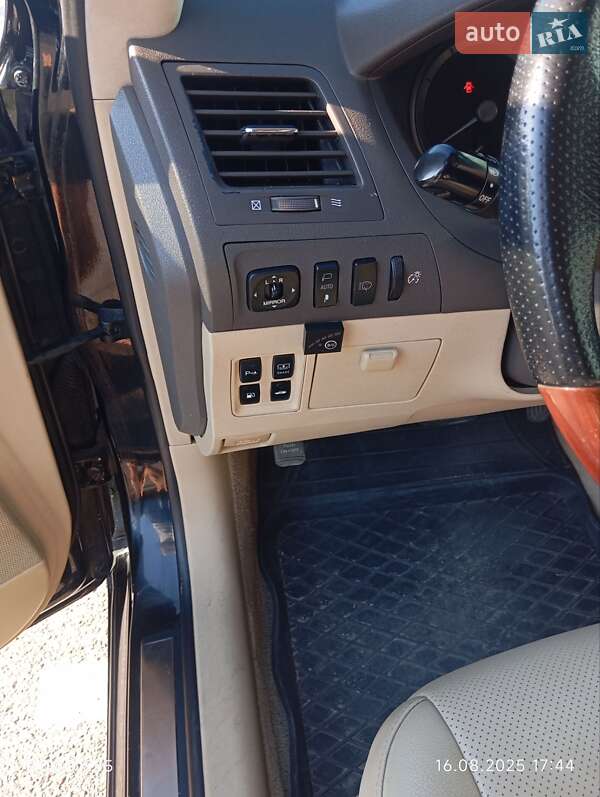 Седан Lexus ES 2008 в Каменском