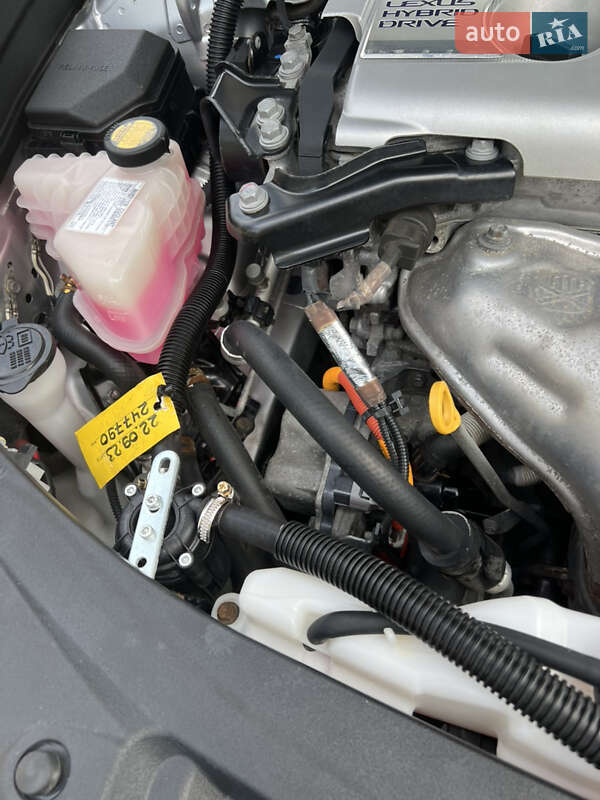 Седан Lexus ES 2013 в Кам'янському