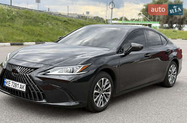 Седан Lexus ES 2022 в Києві