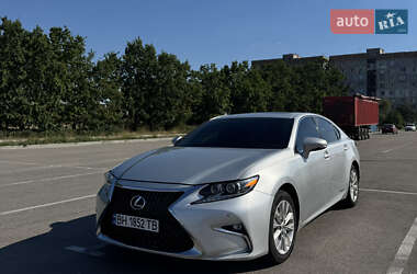 Седан Lexus ES 2014 в Кропивницком