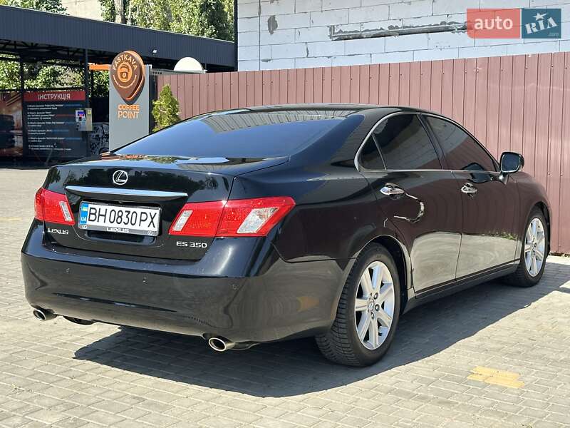 Седан Lexus ES 2007 в Роздільній