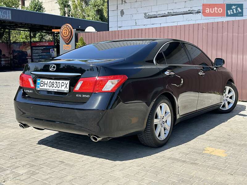 Седан Lexus ES 2007 в Роздільній