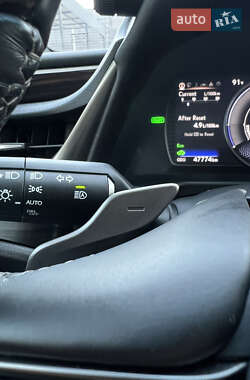 Седан Lexus ES 2020 в 