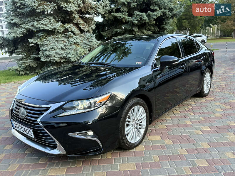 Lexus ES 2017