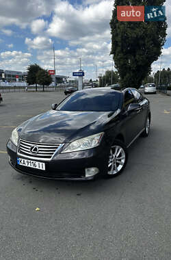 Седан Lexus ES 2011 в Киеве