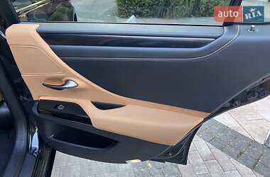 Седан Lexus ES 2022 в 